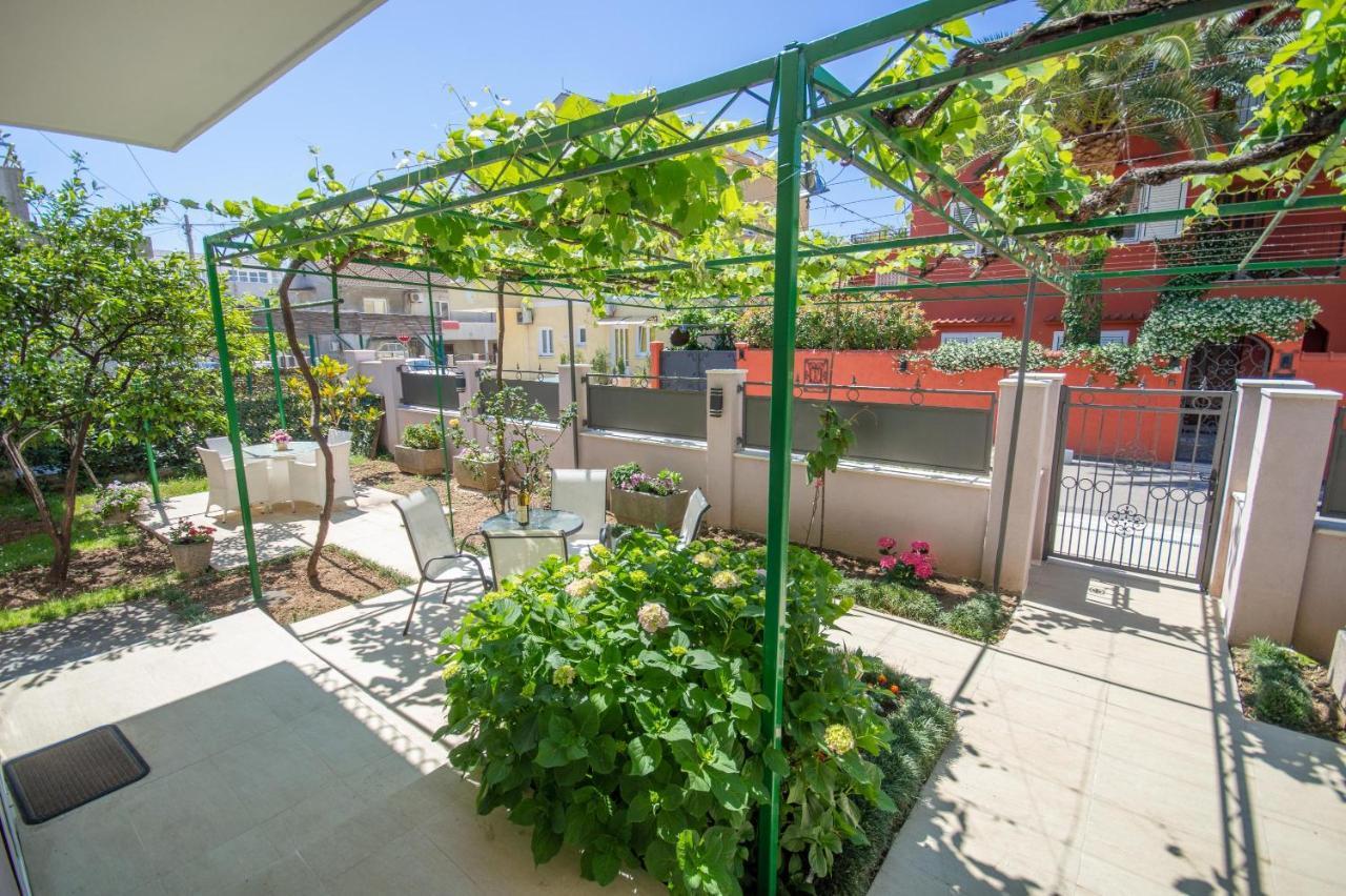 Ioannis Apartments Tivat Exterior foto