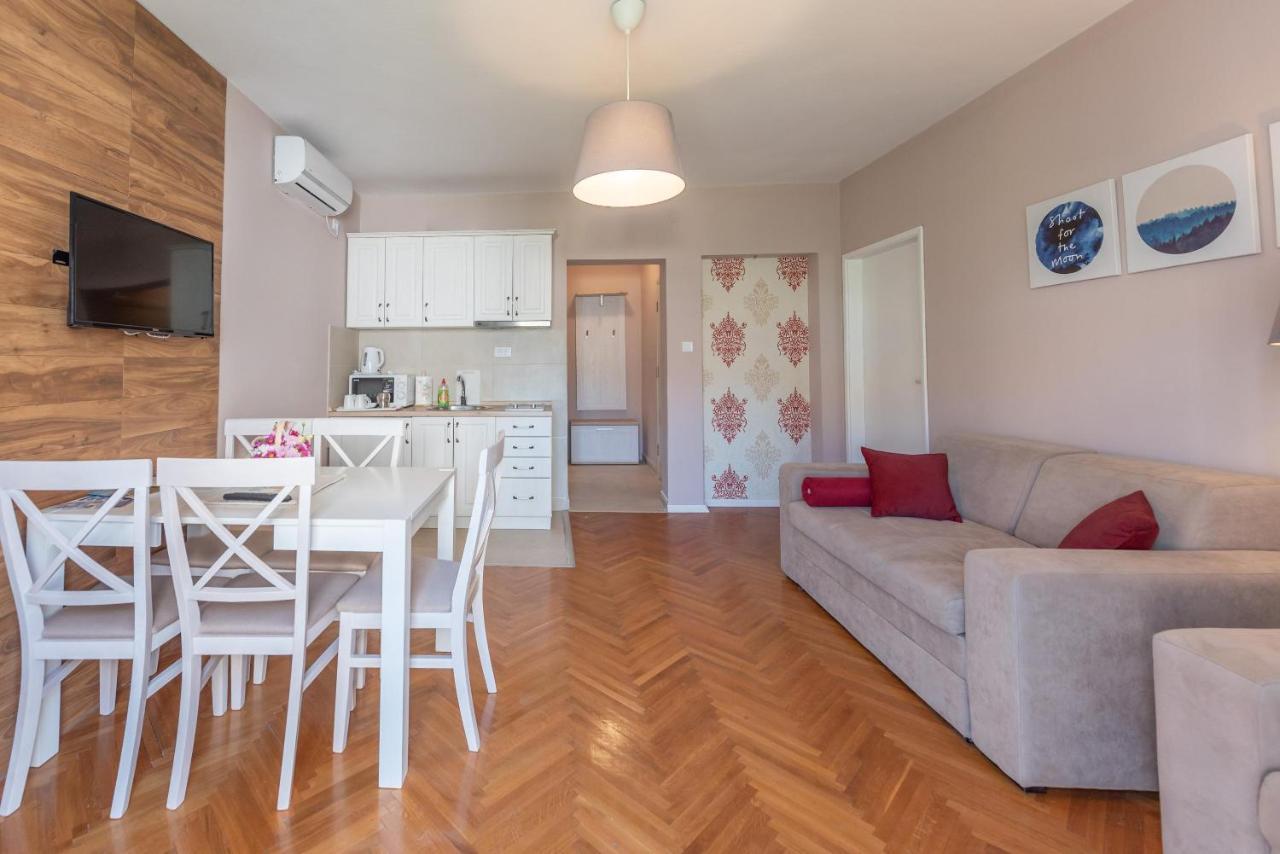 Ioannis Apartments Tivat Exterior foto